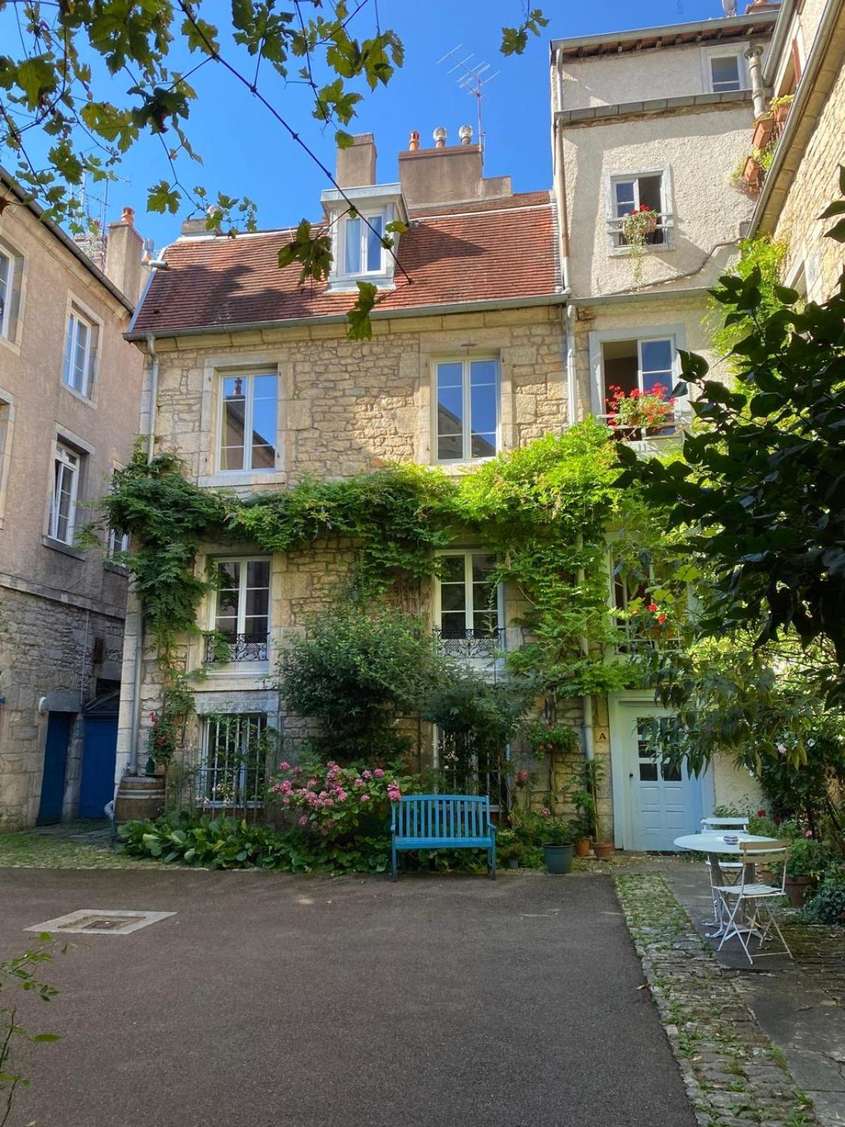 Besancon: Charmant Duplex Au Pied De La Citadelle Kültér fotó